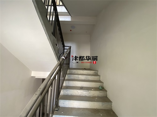 银川装修公司|银川辰里火锅店装修设计勘察现场